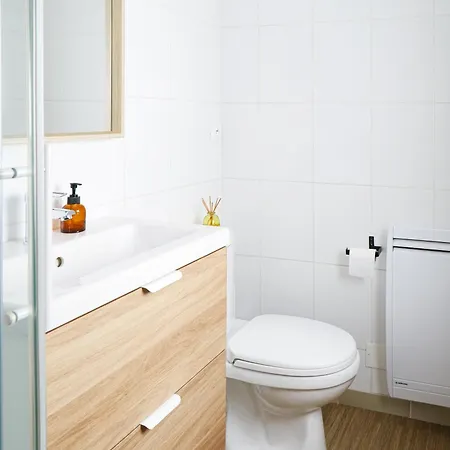 Le Van's Renove Confort Wifi Apartment *